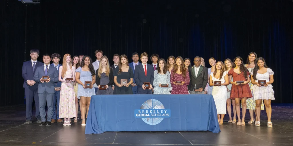 Global Scholar Award Group Photo